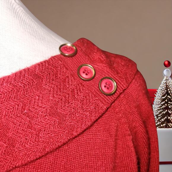 Cozy R.Q.T. Sweater - Perfect for Fall & Winter! - Picture 4 of 5